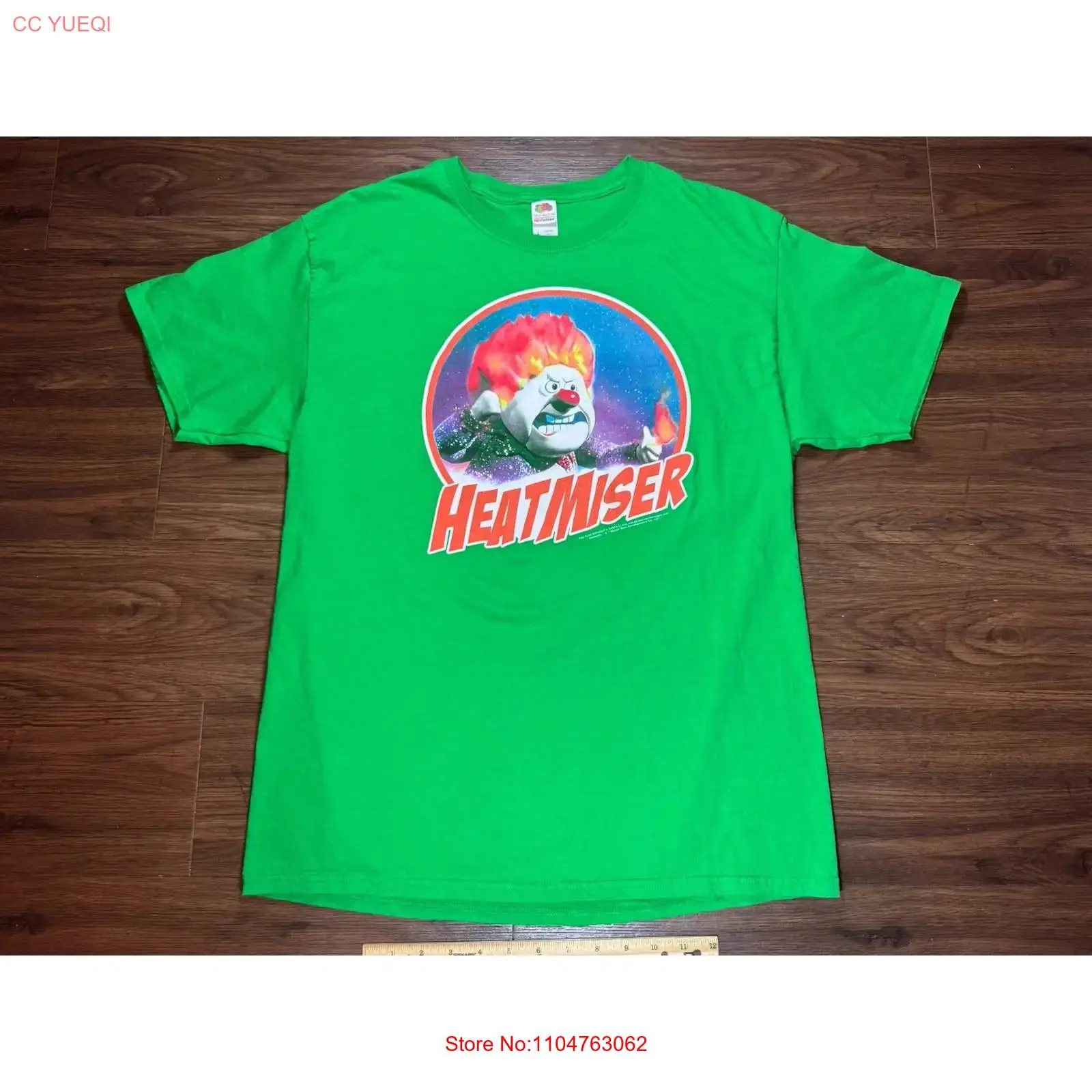 Vintage Fashion Years - T-shirt Heatmiser A Year Without Santa
