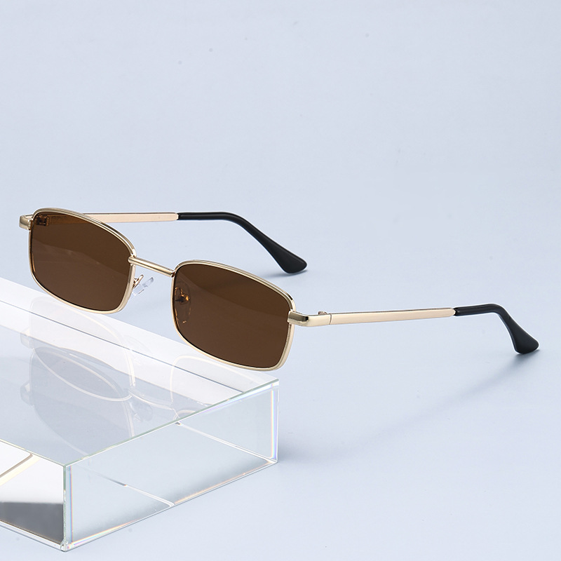 Lunettes de soleil punk tendan - Vintage Fashion Glasses avis et prix